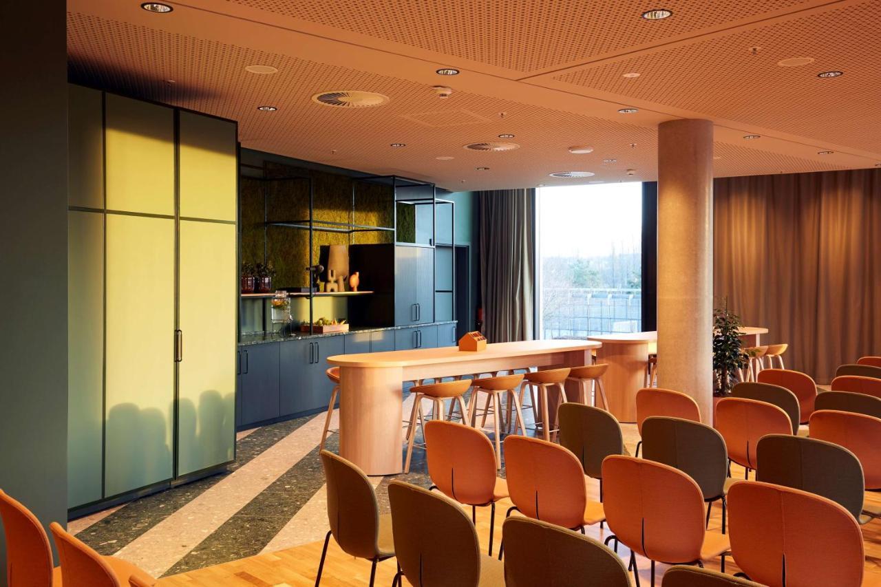 Scandic Frankfurt Hafenpark Франкфурт-на-Майні Екстер'єр фото