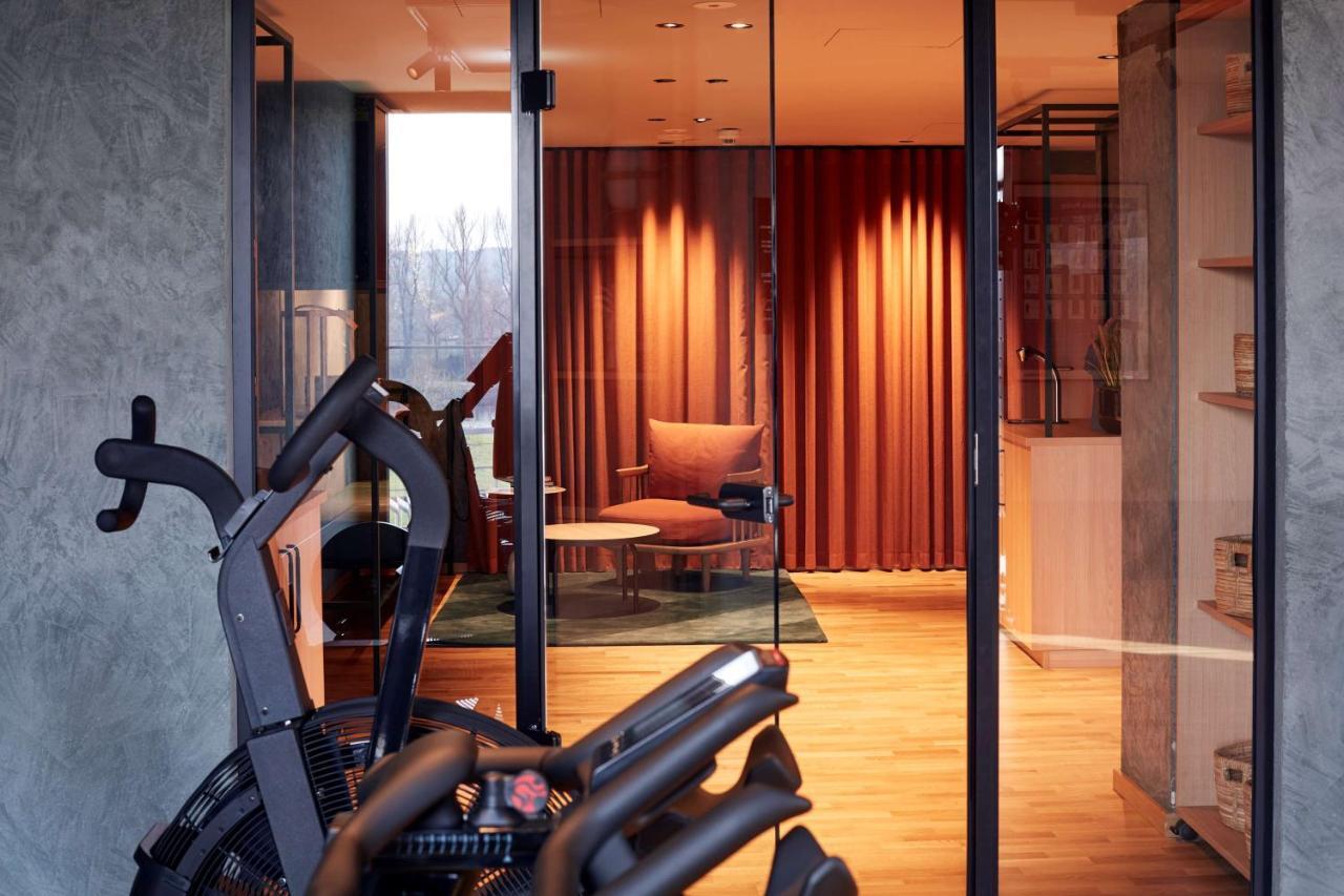 Scandic Frankfurt Hafenpark Франкфурт-на-Майні Екстер'єр фото
