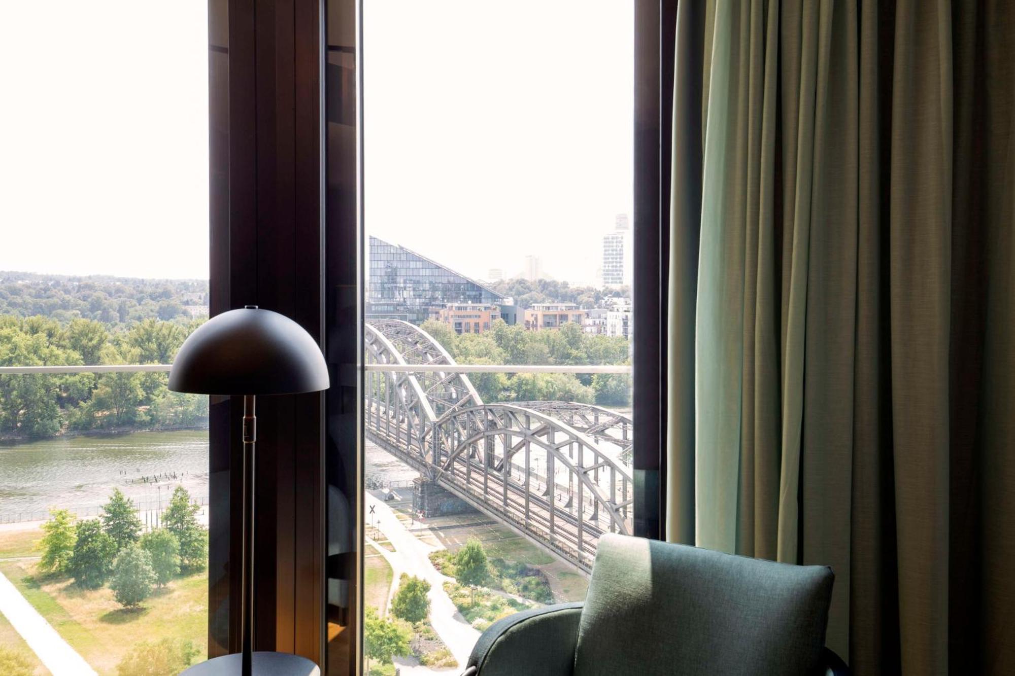 Scandic Frankfurt Hafenpark Франкфурт-на-Майні Екстер'єр фото