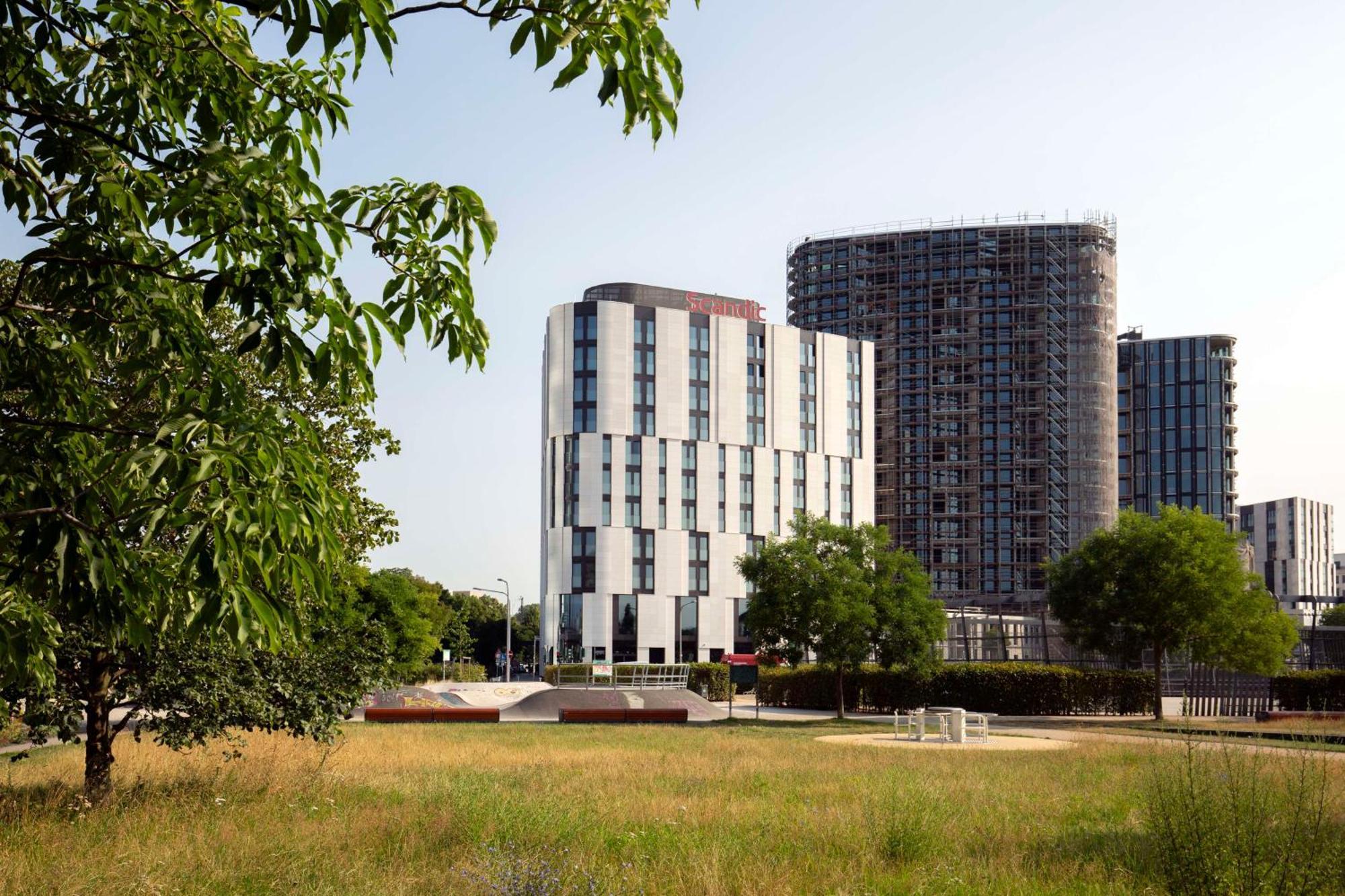 Scandic Frankfurt Hafenpark Франкфурт-на-Майні Екстер'єр фото